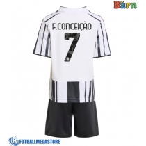 Fotballdrakt Barn Juventus Francisco Conceicao #7 Hjemmedraktsett 2025-26 Kortermet (+ Korte bukser)